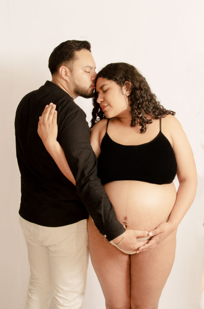 sesión de maternidad amf 2025